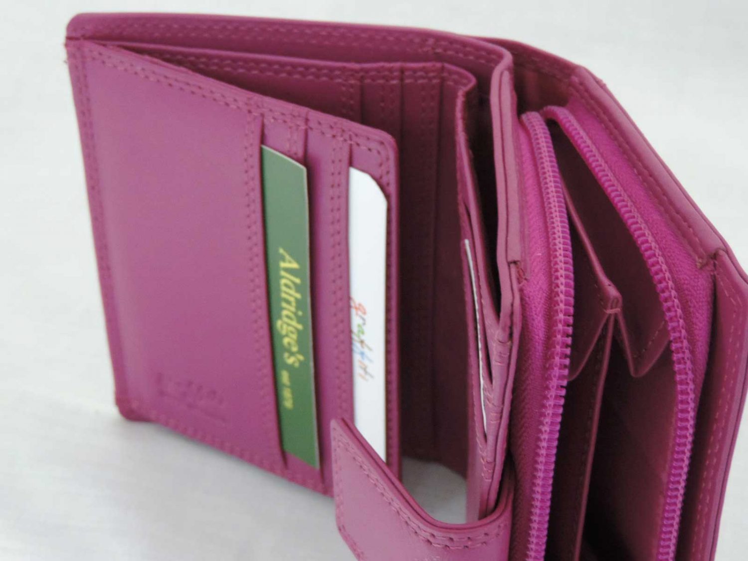Ladies Tri-Fold Flap Over Tab Leather Purse/Wallet by Golunski Graffiti  Gift Box | eBay